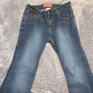 Mossimo Capris Sz 7